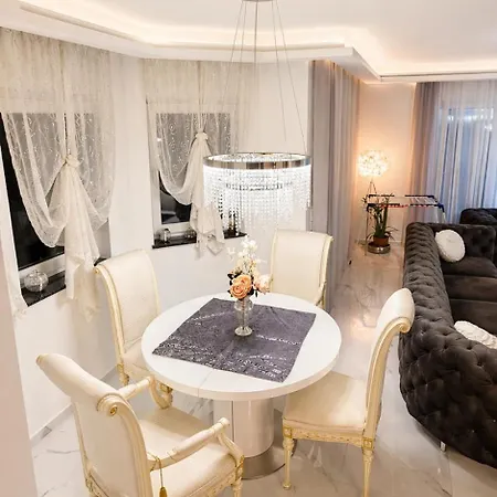 Exklusives 115 M Designer Kamin Spa-bad Balkon Lounge شقة *