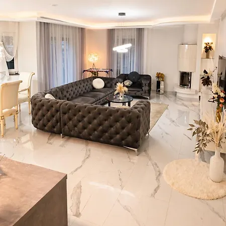 Exklusives 115 M Designer Kamin Spa-bad Balkon Lounge شقة