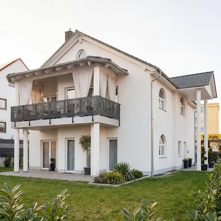 Exklusives 115 M Designer Kamin Spa-bad Balkon Lounge Apartament